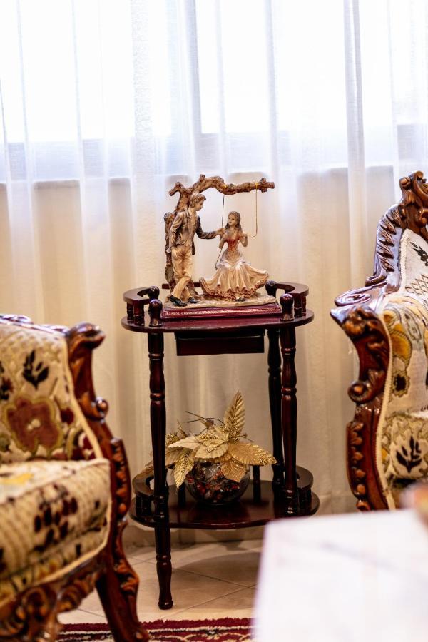 Spacious City Paradise - 3Br Apt In The Heart Of Tirana Bagian luar foto